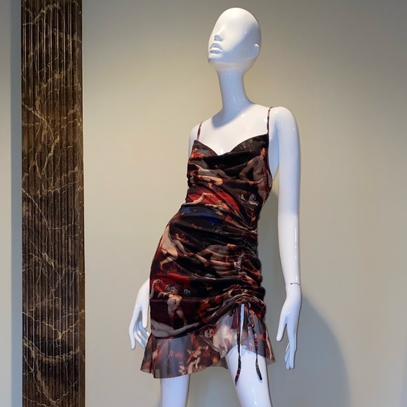 PrettyLittleThing - Picture 1 of 3